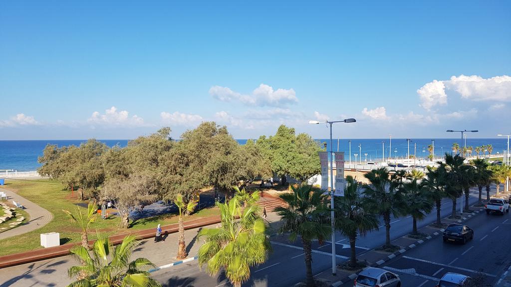 Spat Apartments Bat Yam Bagian luar foto