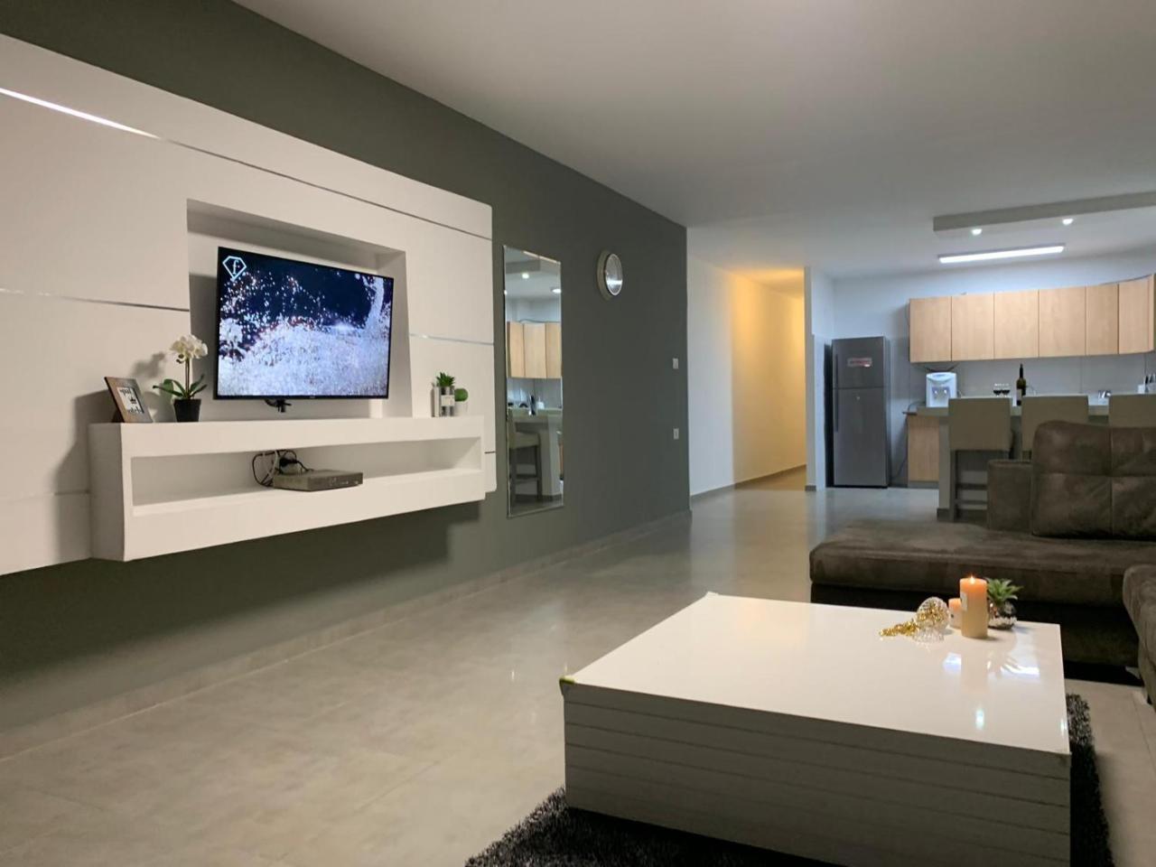 Spat Apartments Bat Yam Bagian luar foto