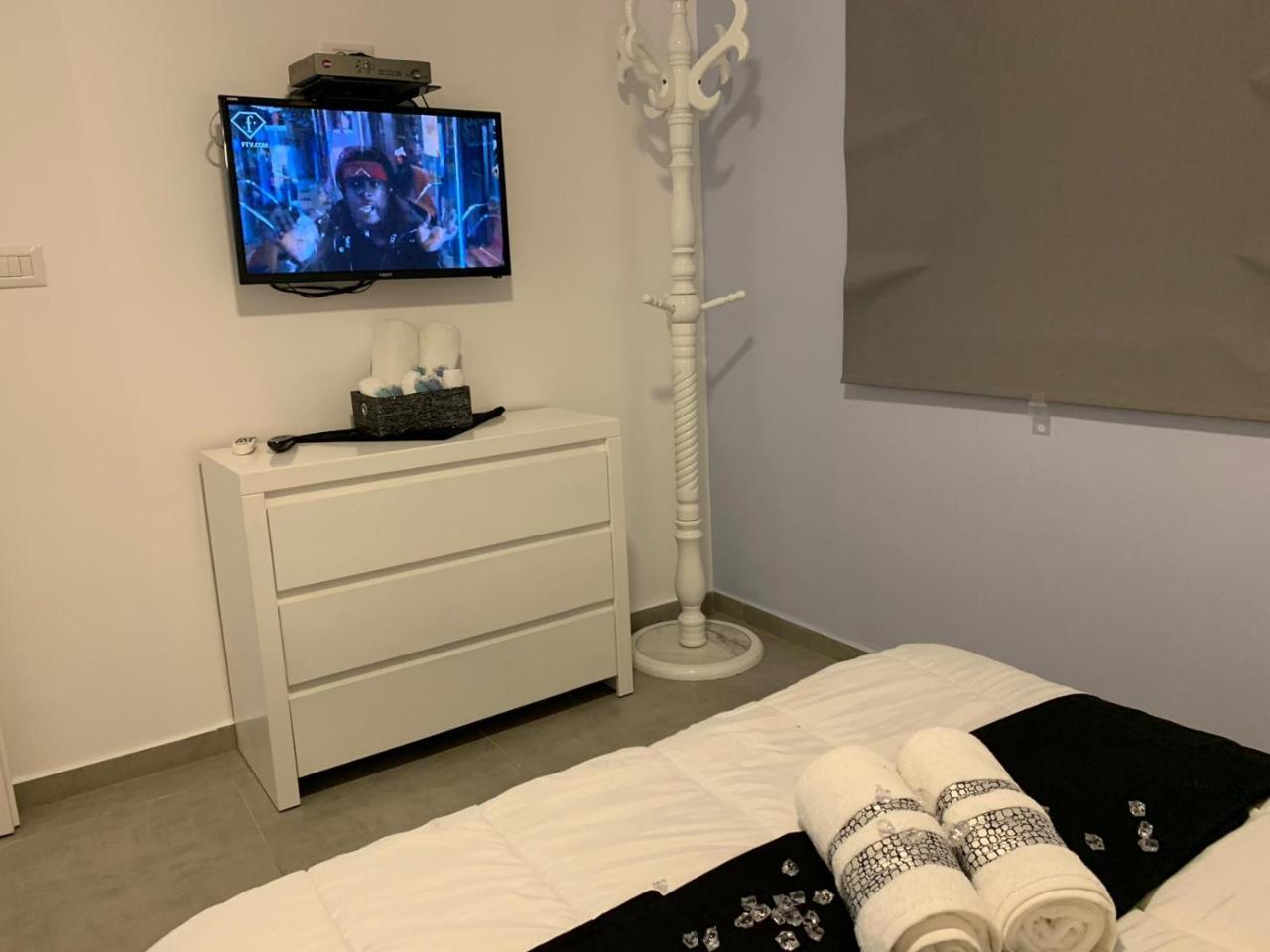 Spat Apartments Bat Yam Bagian luar foto