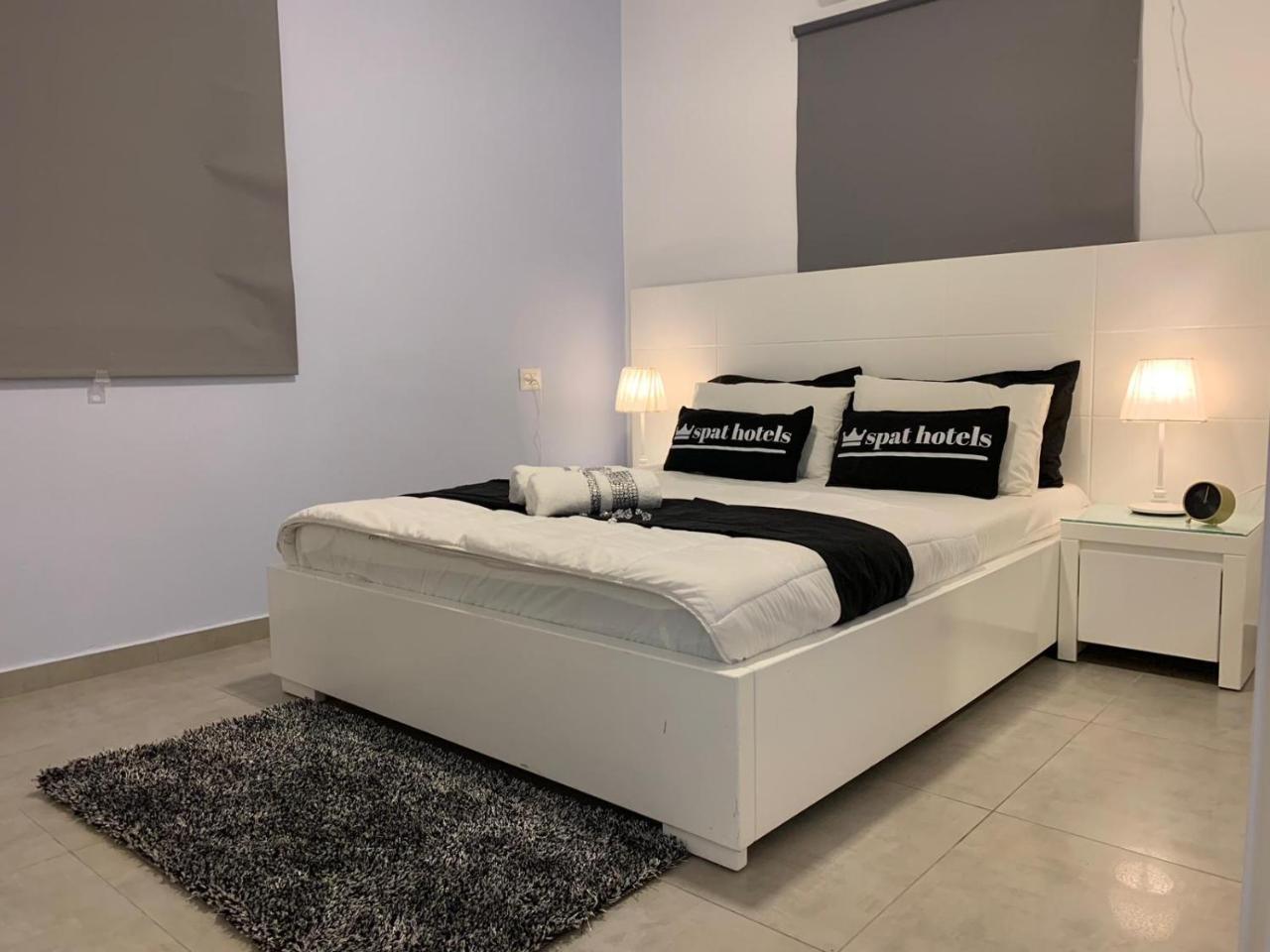 Spat Apartments Bat Yam Bagian luar foto