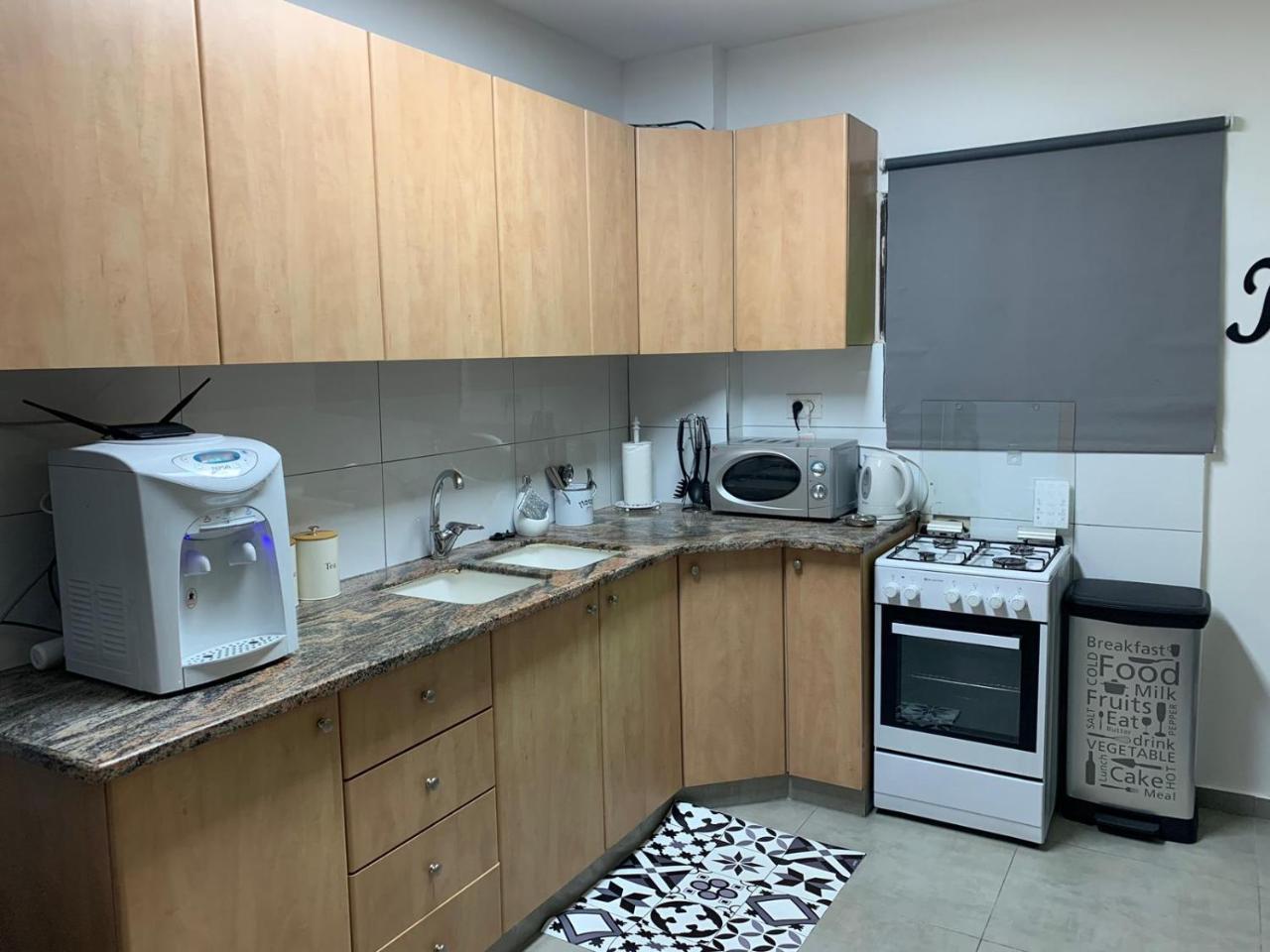 Spat Apartments Bat Yam Bagian luar foto