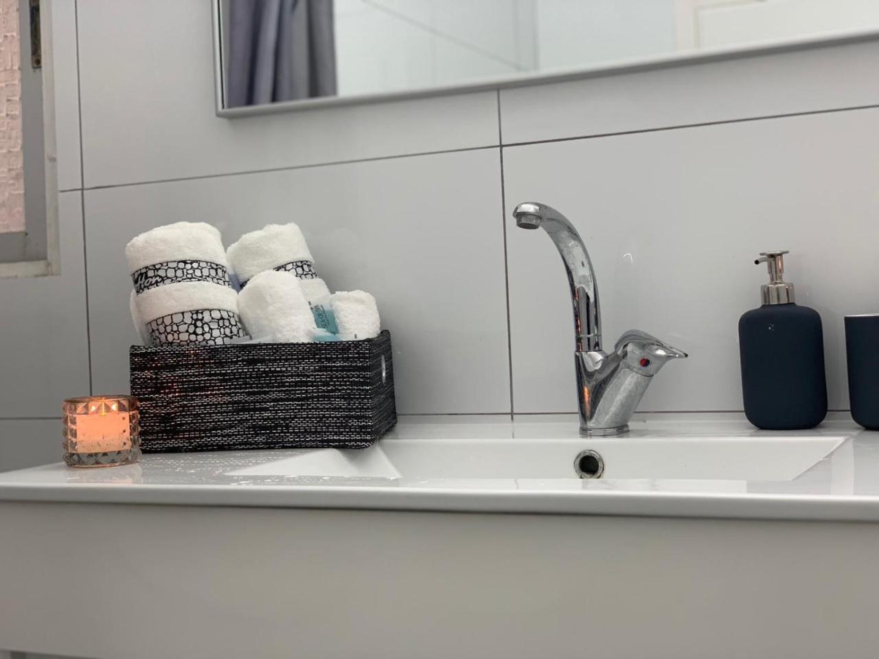 Spat Apartments Bat Yam Bagian luar foto