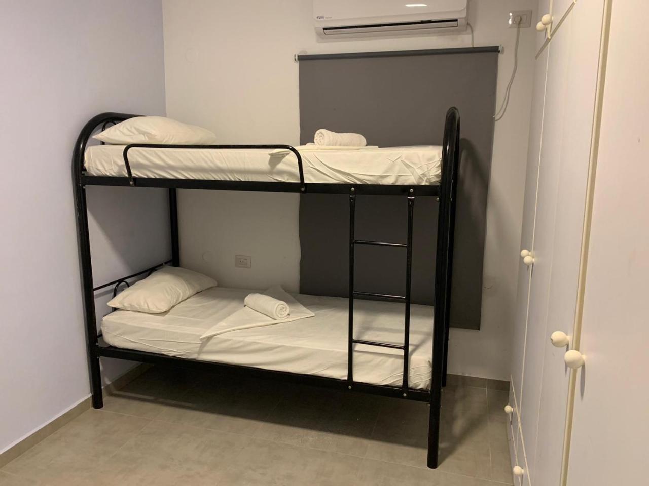 Spat Apartments Bat Yam Bagian luar foto